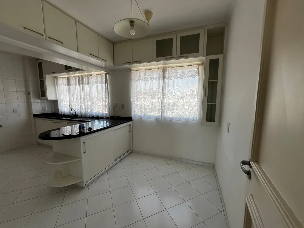Apartamento, 3 quartos, 180 m² - Foto 9