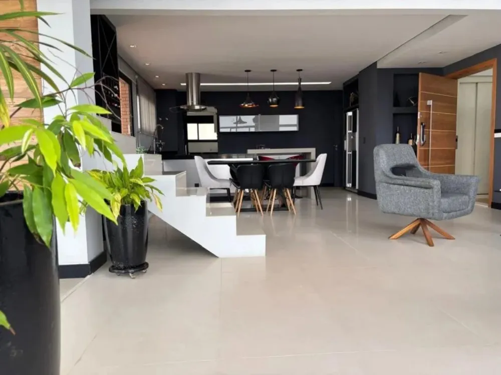 Cobertura, 3 quartos, 184 m² - Foto 2
