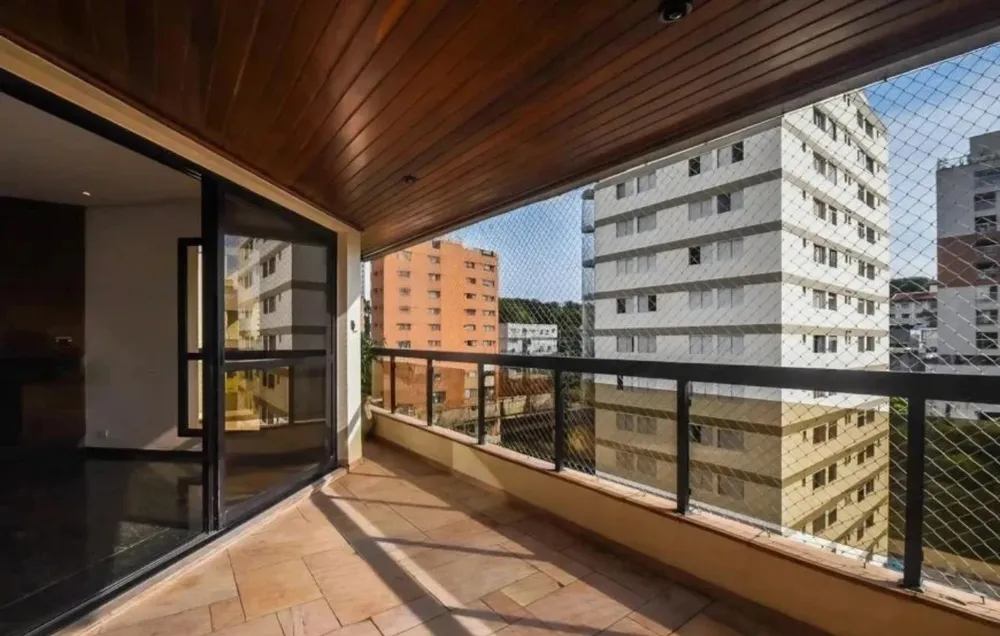 Apartamento, 4 quartos, 246 m² - Foto 1