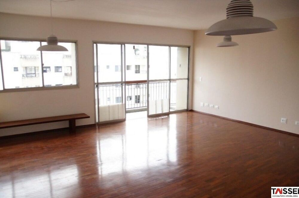 Apartamento, 3 quartos, 150 m² - Foto 1