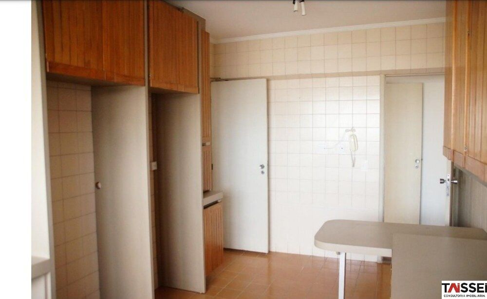 Apartamento, 3 quartos, 150 m² - Foto 2