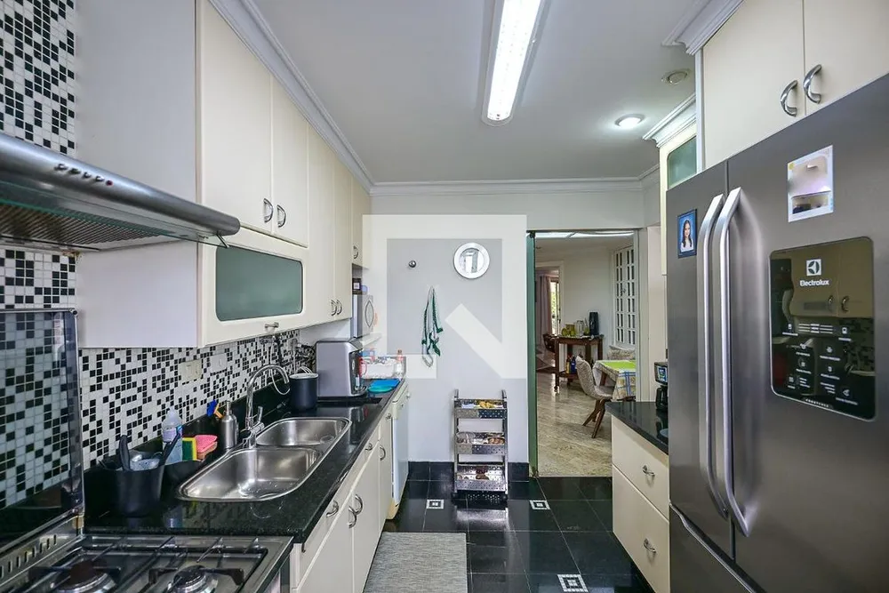 Apartamento, 3 quartos, 190 m² - Foto 2