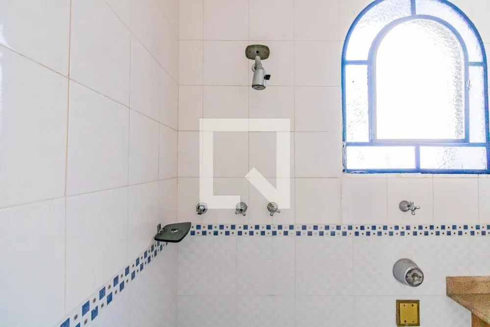 Casa, 3 quartos, 200 m² - Foto 2