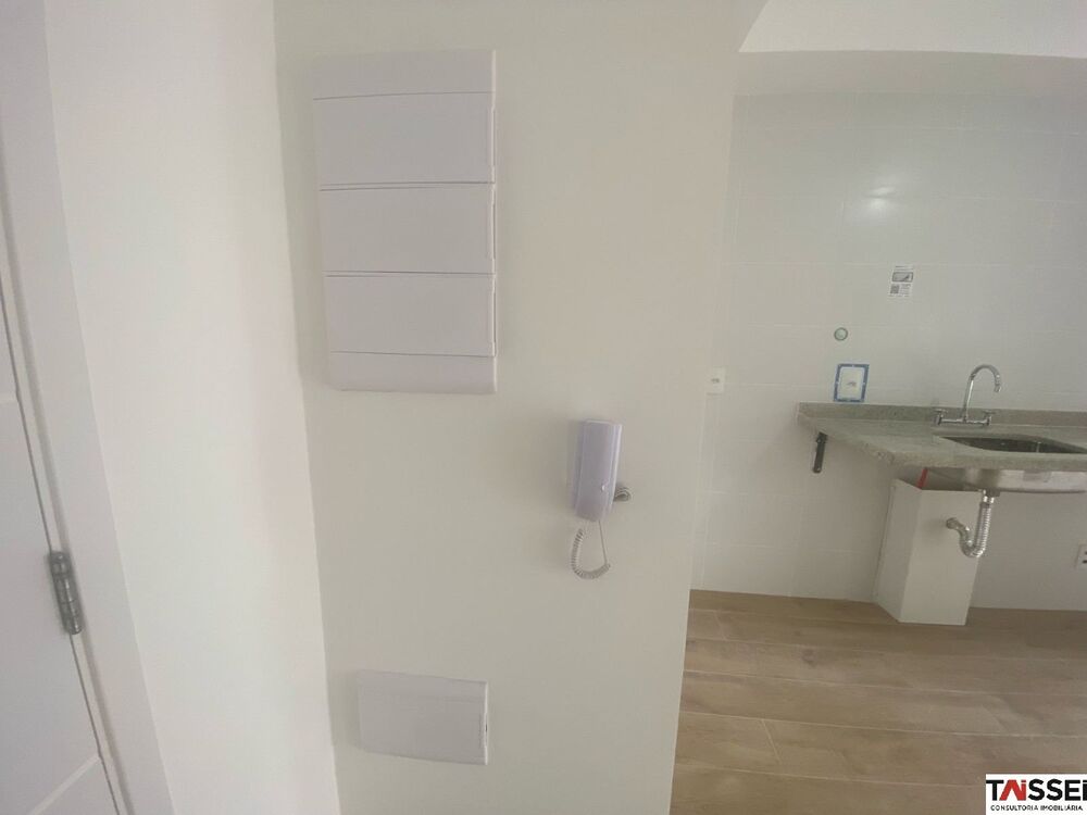Apartamento à venda e aluguel com 2 quartos, 63m² - Foto 1