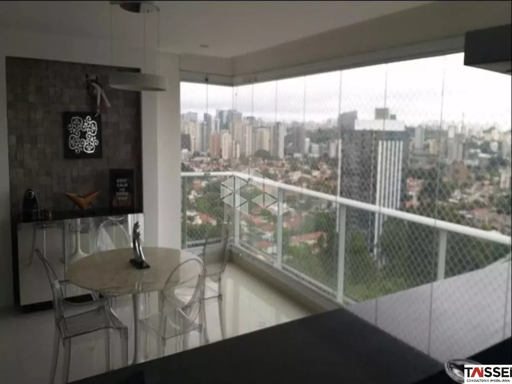 Apartamento à venda com 3 quartos, 138m² - Foto 2