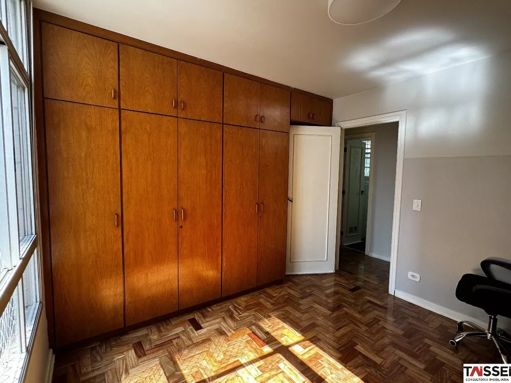 Apartamento à venda com 4 quartos, 134m² - Foto 8