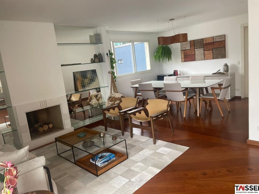 Apartamento, 3 quartos, 200 m² - Foto 1