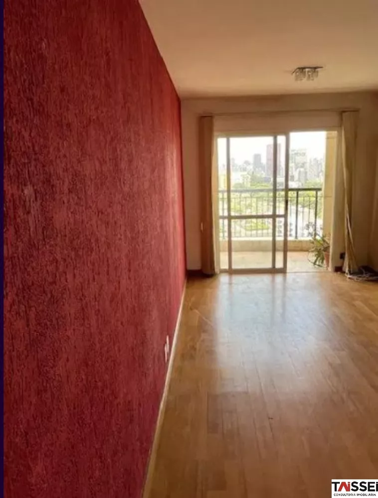 Apartamento à venda com 2 quartos, 70m² - Foto 4