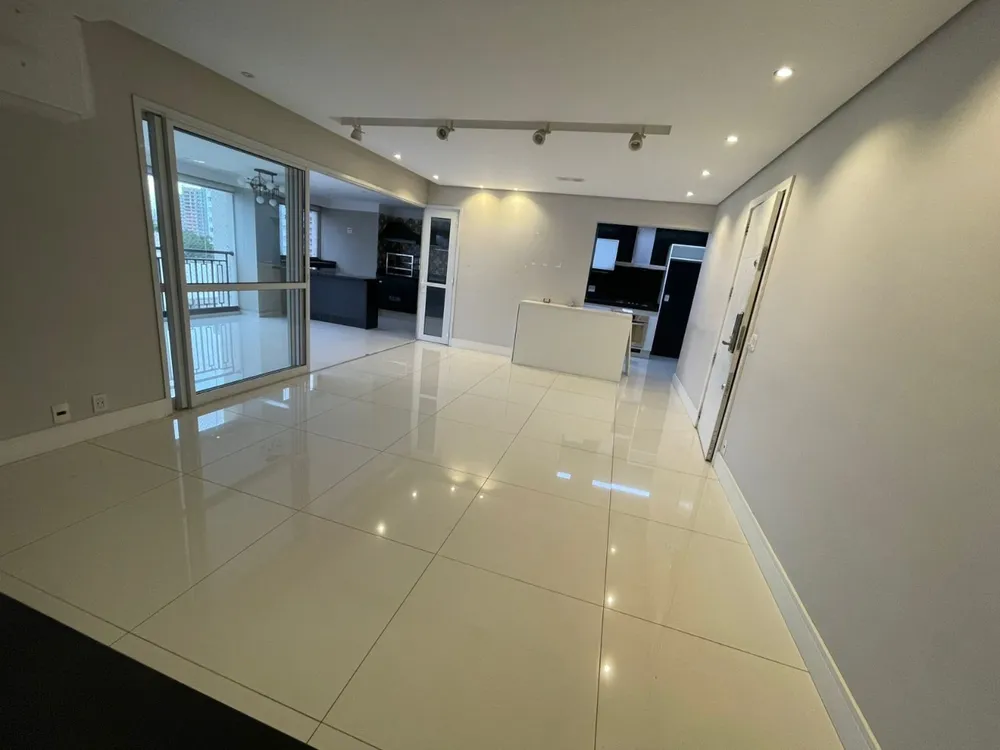 Apartamento, 3 quartos, 140 m² - Foto 1