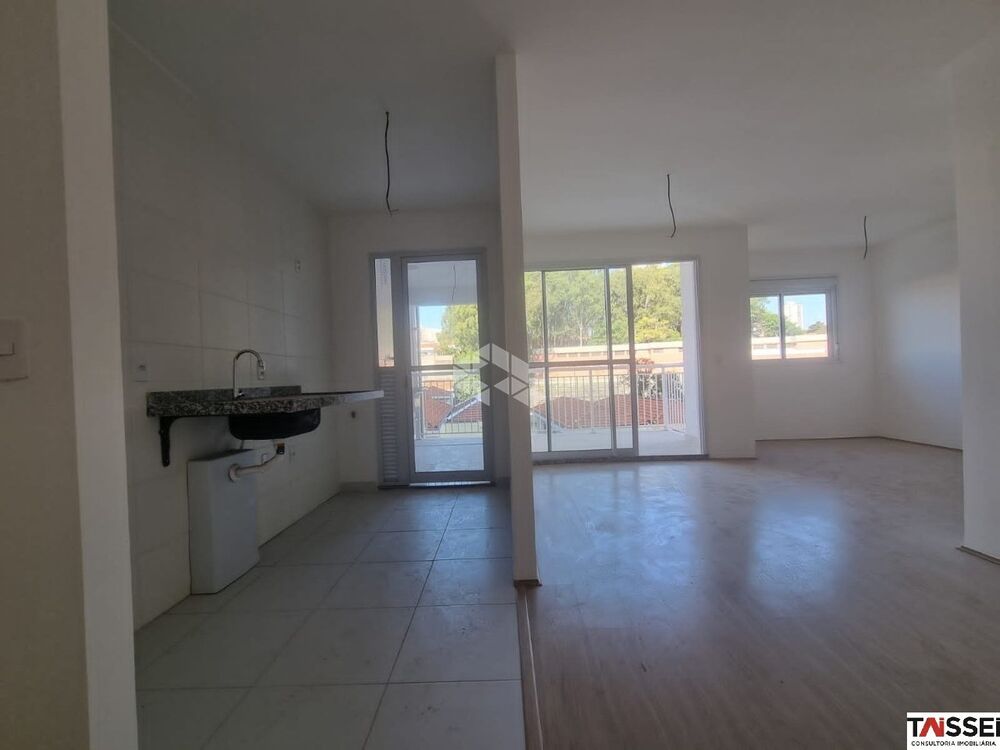 Apartamento à venda com 2 quartos, 66m² - Foto 4