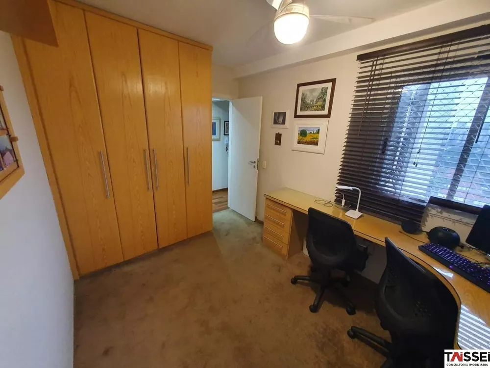 Apartamento à venda com 3 quartos, 117m² - Foto 3