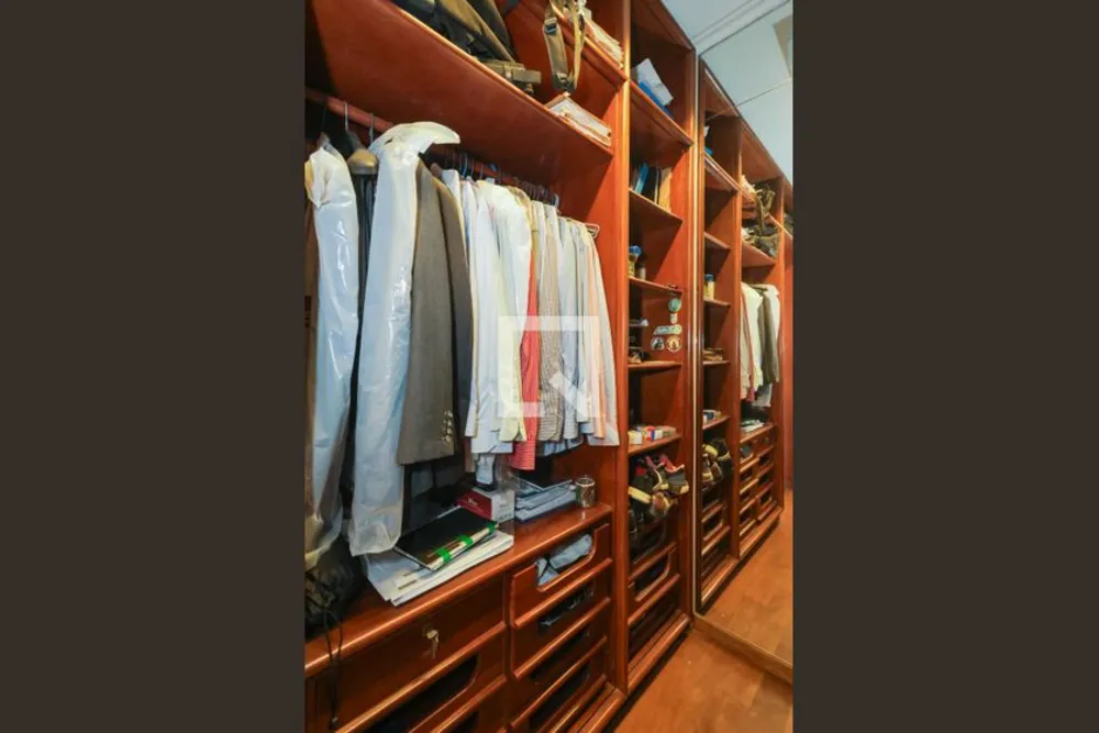 Apartamento, 3 quartos, 245 m² - Foto 1