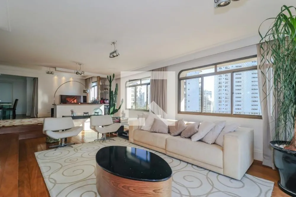 Apartamento, 3 quartos, 245 m² - Foto 1