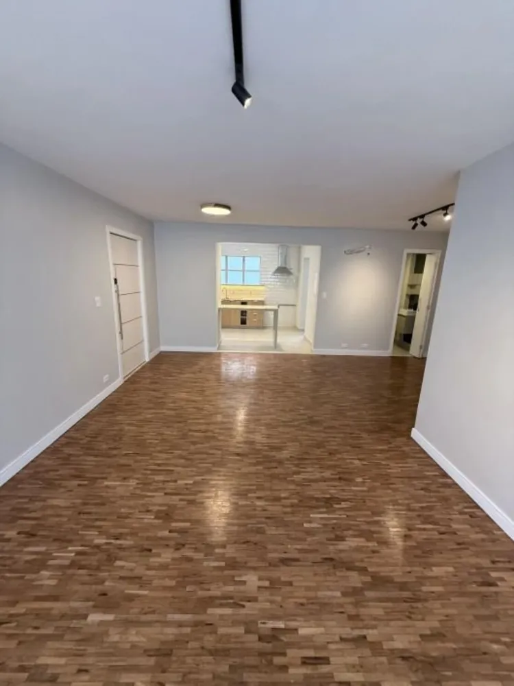 Apartamento, 3 quartos, 120 m² - Foto 2