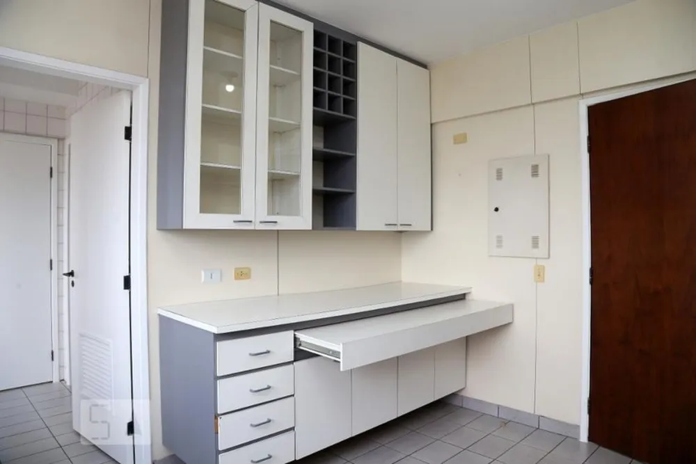 Apartamento, 3 quartos, 160 m² - Foto 2