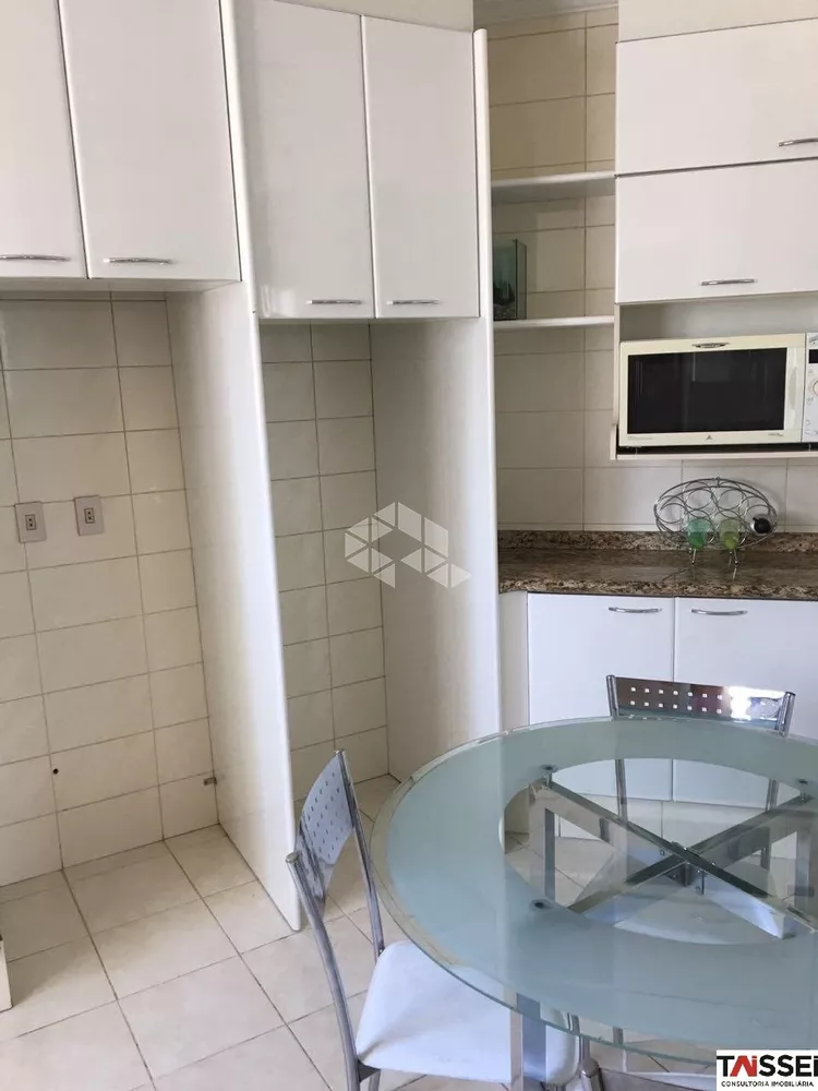 Apartamento à venda com 3 quartos, 124m² - Foto 12