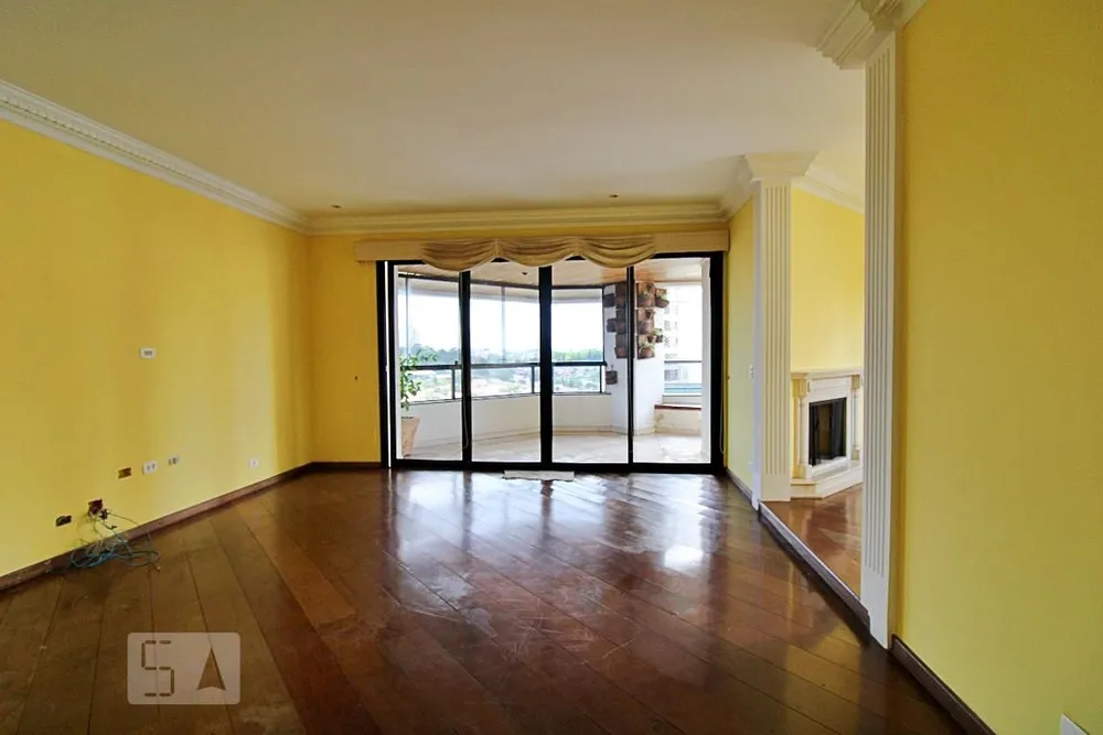 Apartamento, 3 quartos, 240 m² - Foto 2