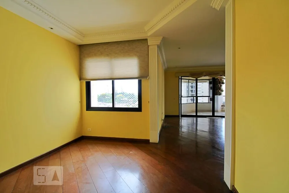 Apartamento, 3 quartos, 240 m² - Foto 1