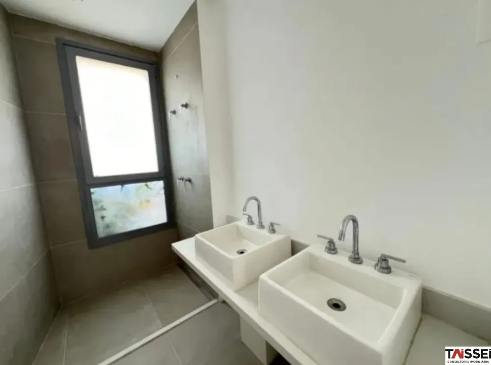 Apartamento, 4 quartos, 197 m² - Foto 1