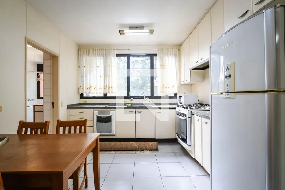 Apartamento, 3 quartos, 220 m² - Foto 6
