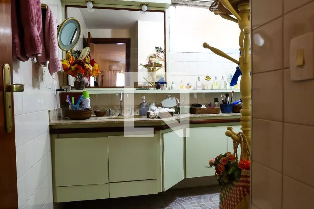 Apartamento, 4 quartos, 225 m² - Foto 1