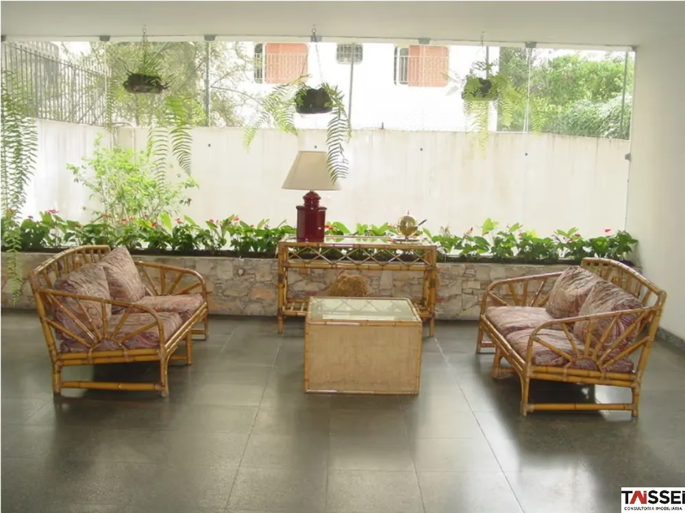 Apartamento, 3 quartos, 130 m² - Foto 1