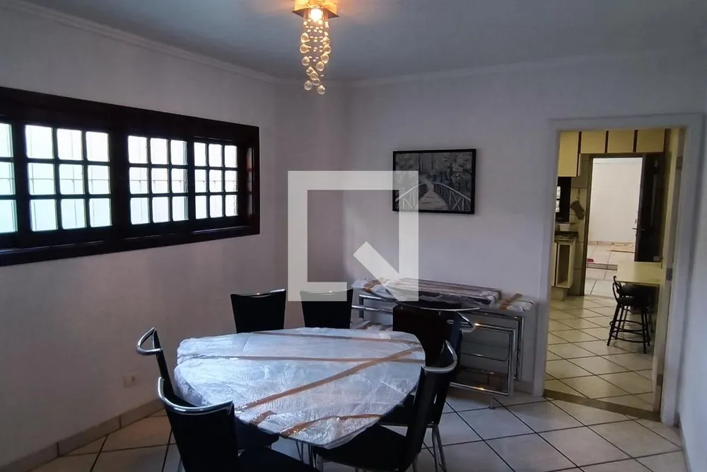 Casa, 3 quartos, 220 m² - Foto 12