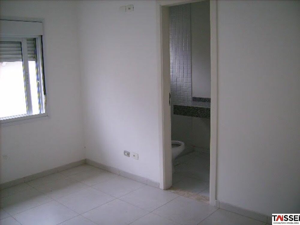 Casa, 3 quartos, 200 m² - Foto 4