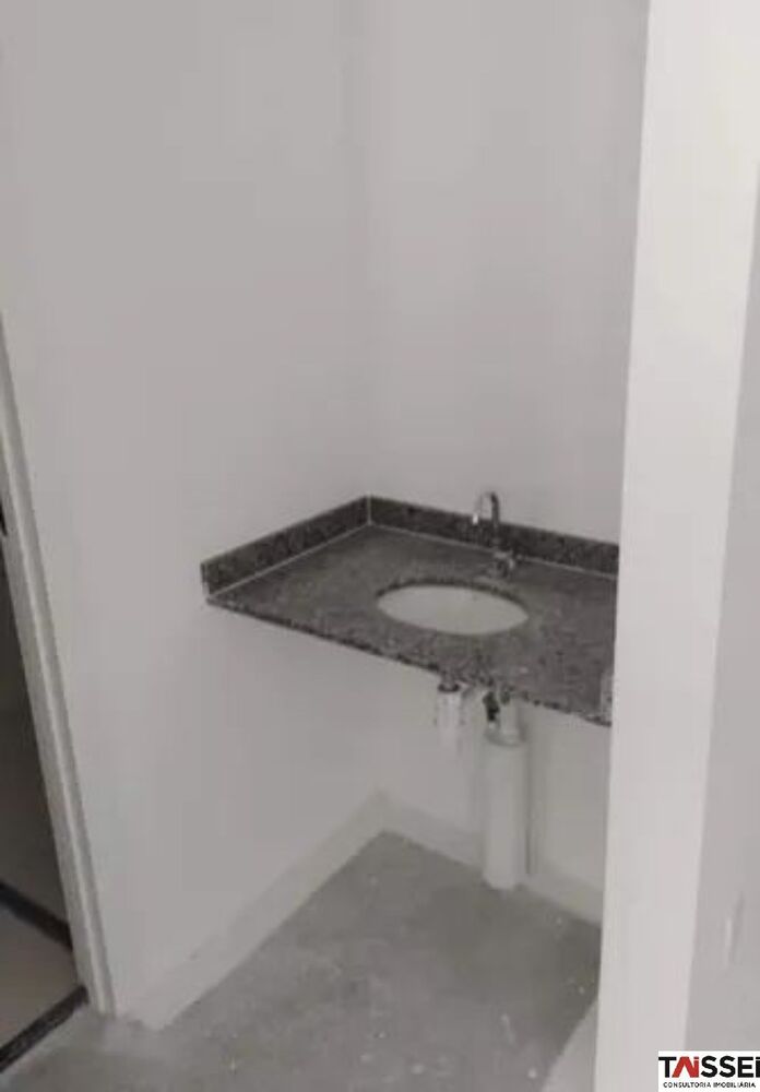 Apartamento à venda com 2 quartos, 37m² - Foto 3