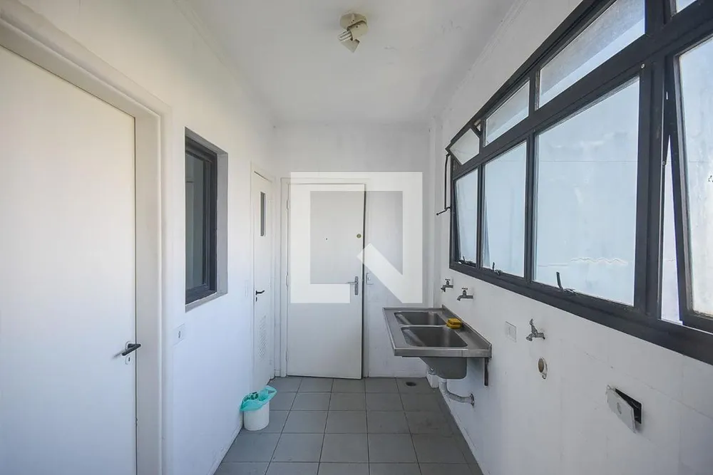 Apartamento, 3 quartos, 215 m² - Foto 2
