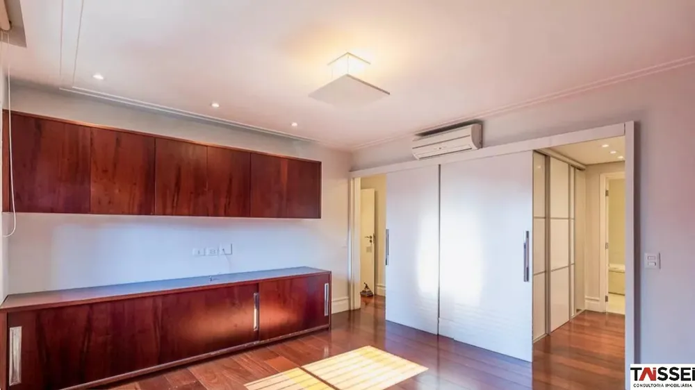 Apartamento, 3 quartos, 228 m² - Foto 5