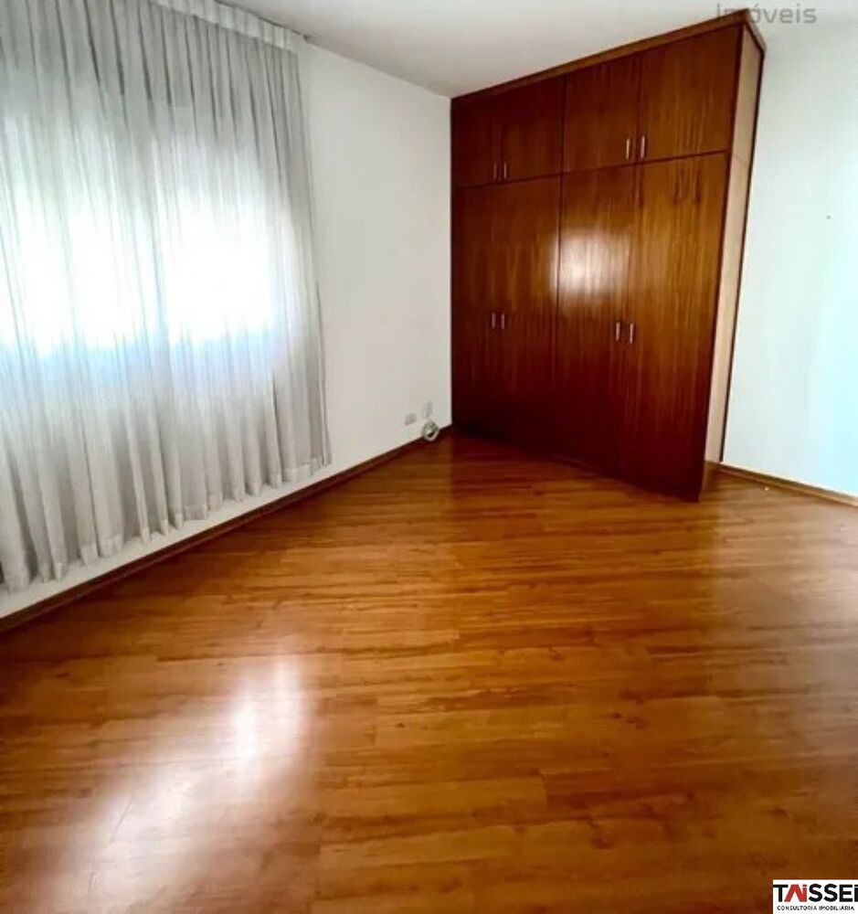 Apartamento para alugar com 3 quartos, 164m² - Foto 4