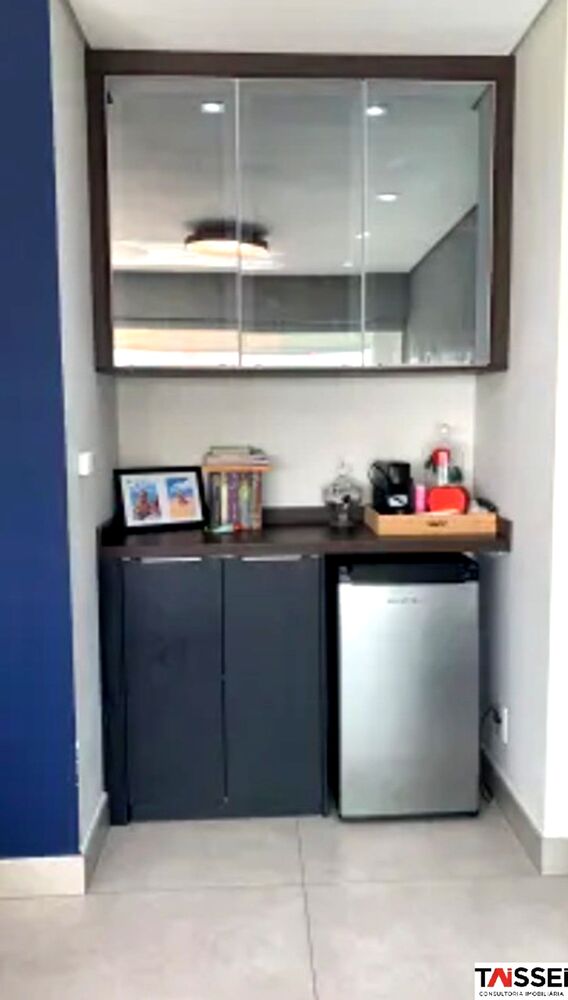 Apartamento à venda com 3 quartos, 133m² - Foto 3