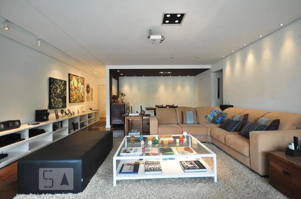 Apartamento, 3 quartos, 200 m² - Foto 1