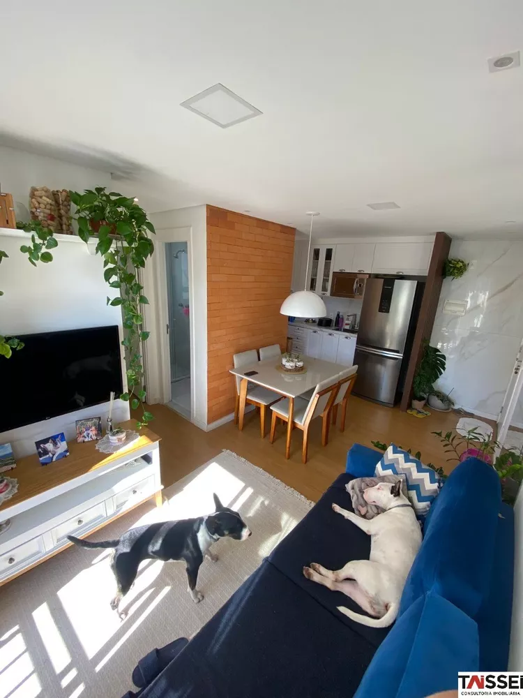 Apartamento à venda com 2 quartos, 42m² - Foto 1