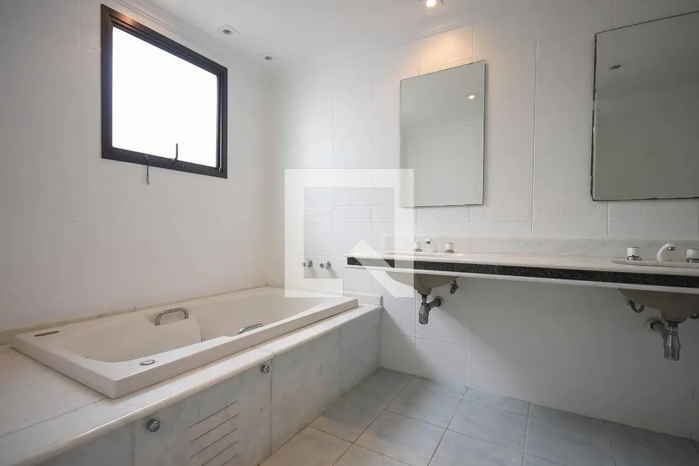 Apartamento, 3 quartos, 168 m² - Foto 2