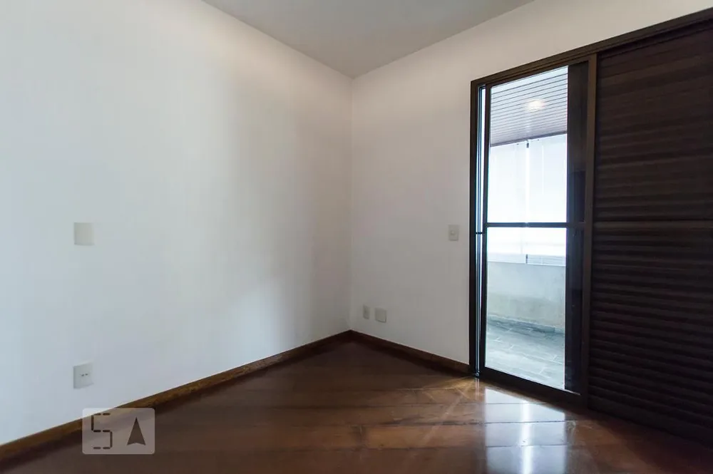Apartamento, 3 quartos, 145 m² - Foto 2
