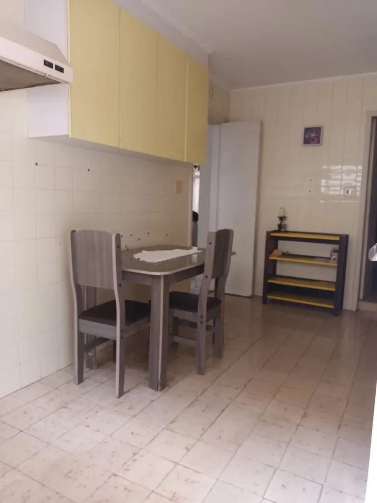 Casa, 3 quartos, 180 m² - Foto 2