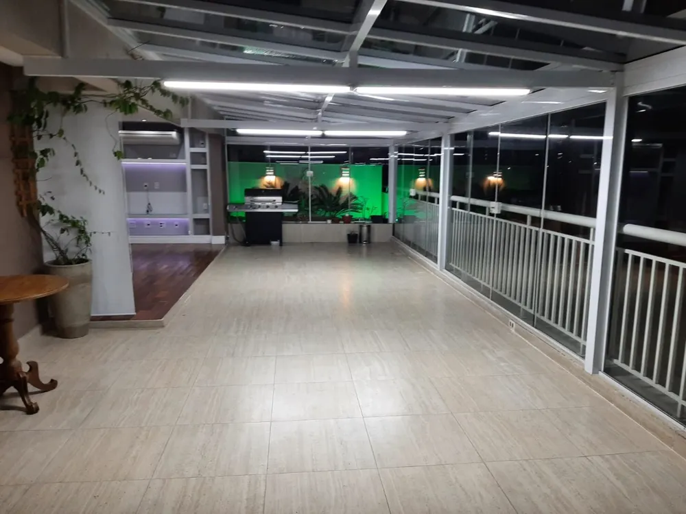 Apartamento, 3 quartos, 190 m² - Foto 2
