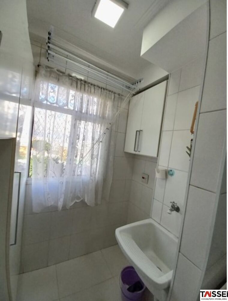 Apartamento à venda com 2 quartos, 47m² - Foto 2