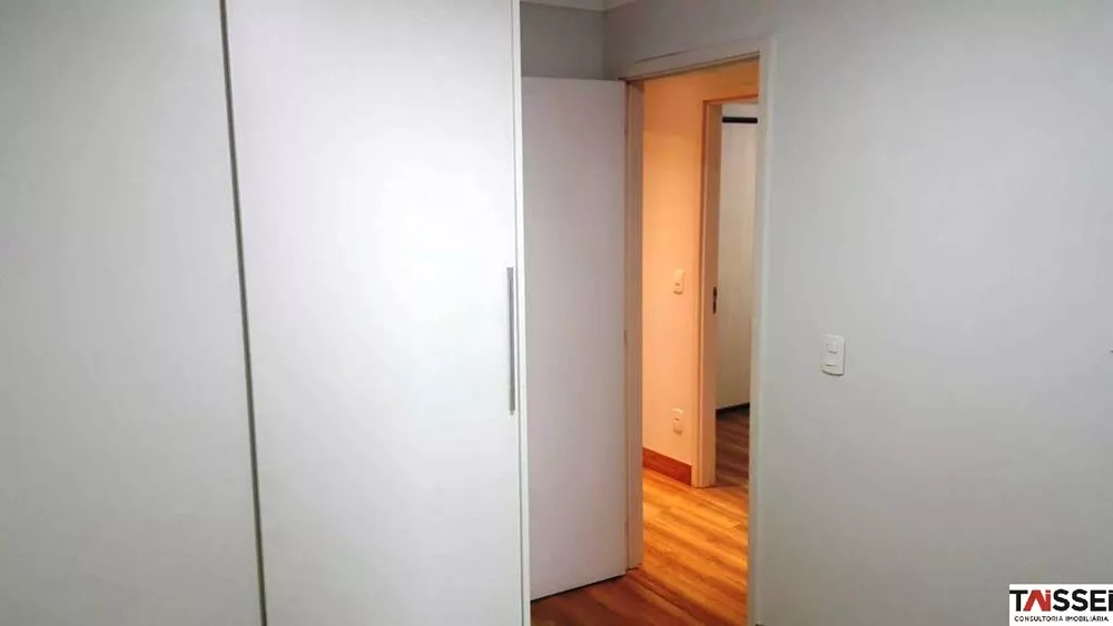 Apartamento à venda com 3 quartos, 111m² - Foto 7