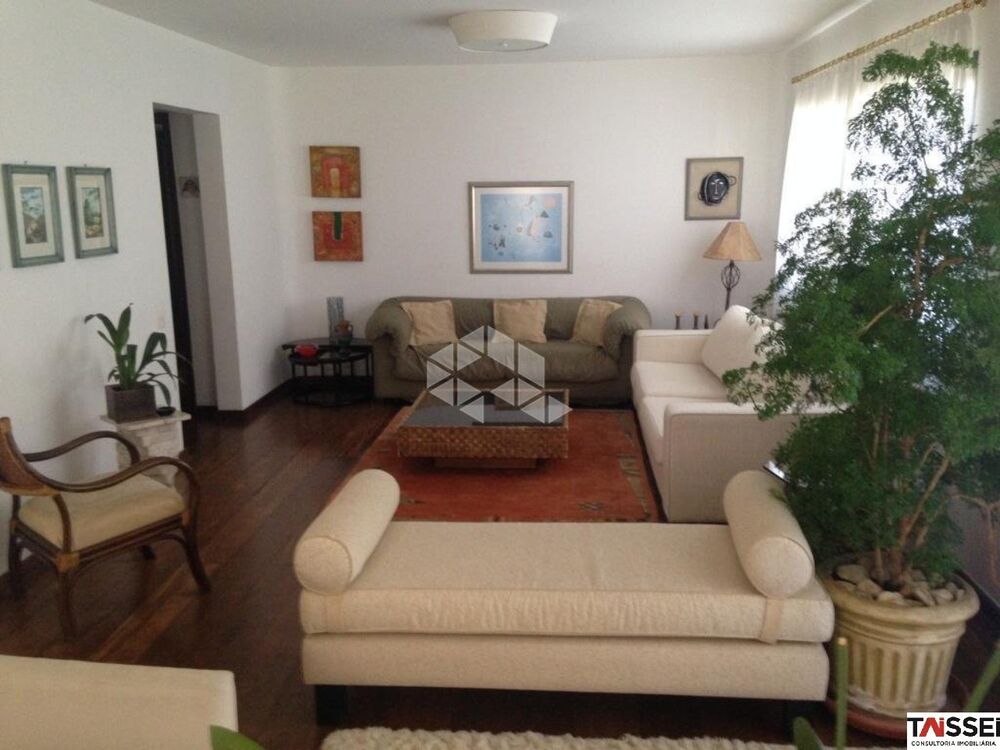 Apartamento, 4 quartos, 195 m² - Foto 1