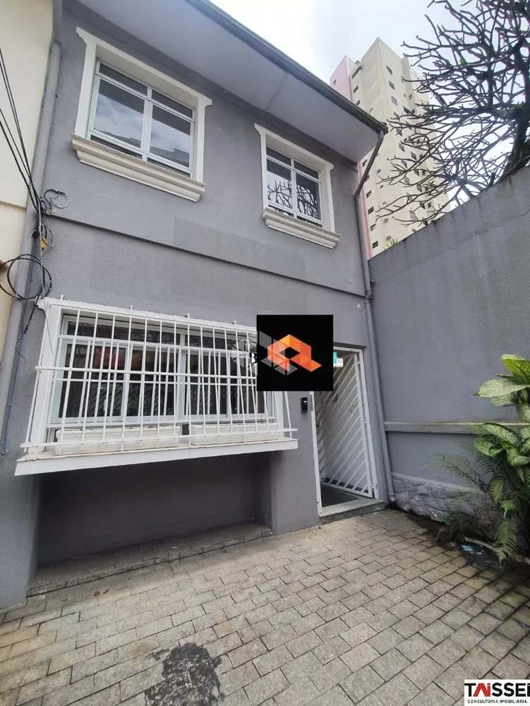 Casa à venda com 6 quartos, 150m² - Foto 3