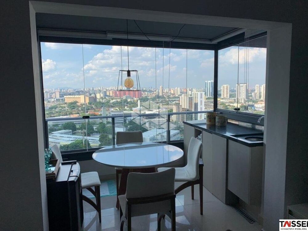 Apartamento à venda com 2 quartos, 69m² - Foto 4