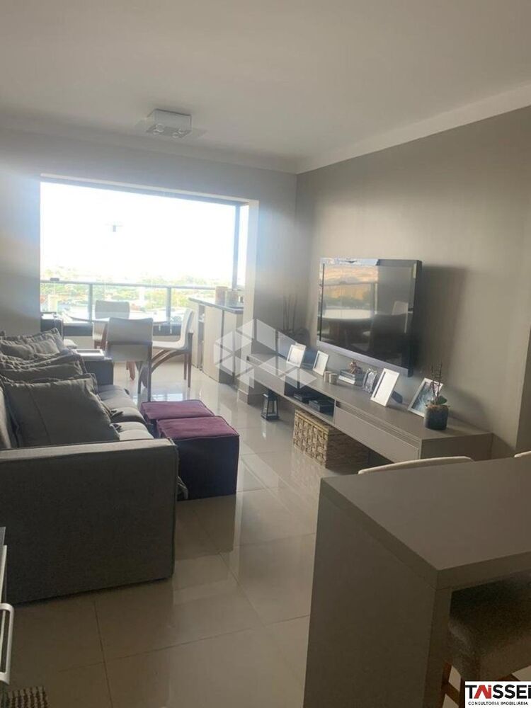 Apartamento à venda com 2 quartos, 69m² - Foto 2