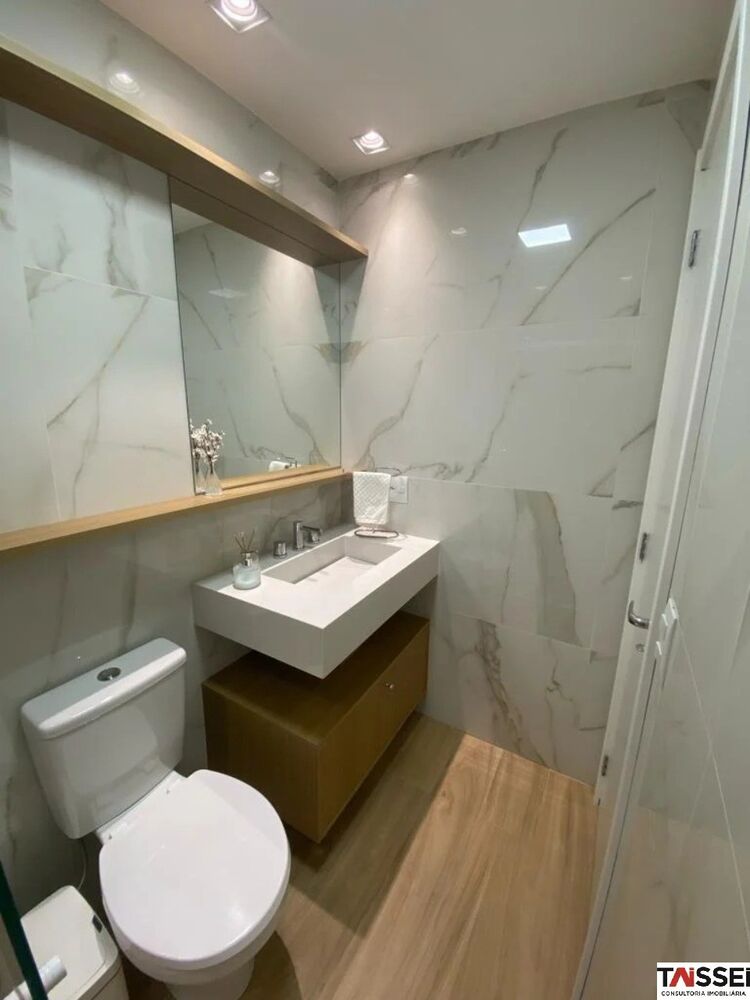 Apartamento à venda com 2 quartos, 68m² - Foto 2