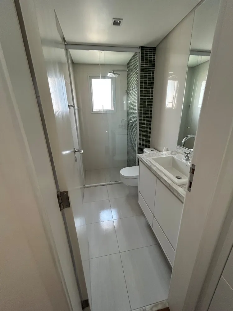 Apartamento, 3 quartos, 205 m² - Foto 2