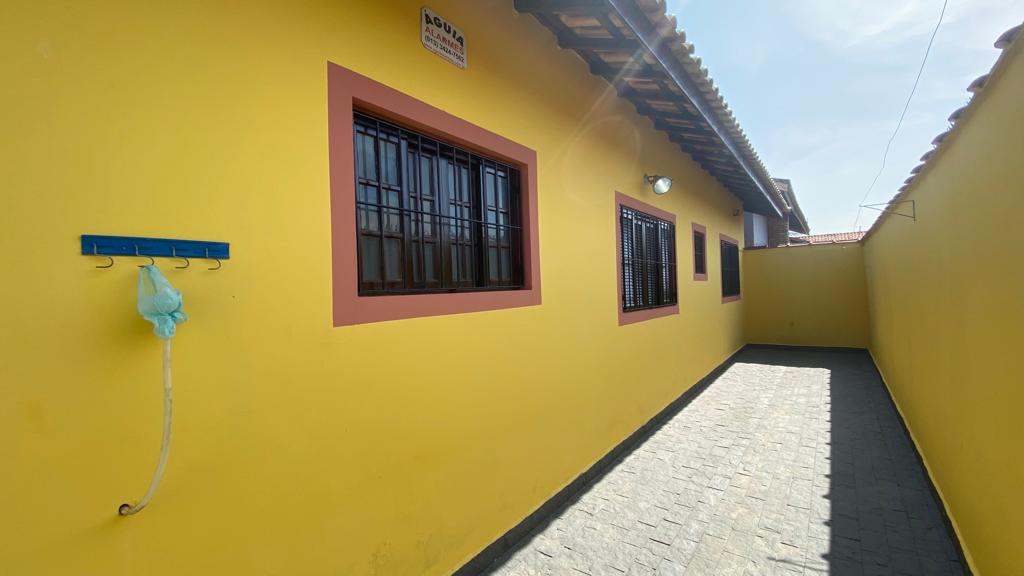 Casa à venda com 3 quartos, 80m² - Foto 17