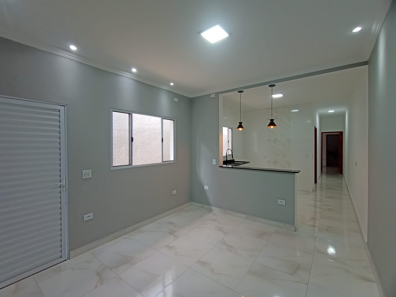 Casa à venda com 3 quartos, 225m² - Foto 8