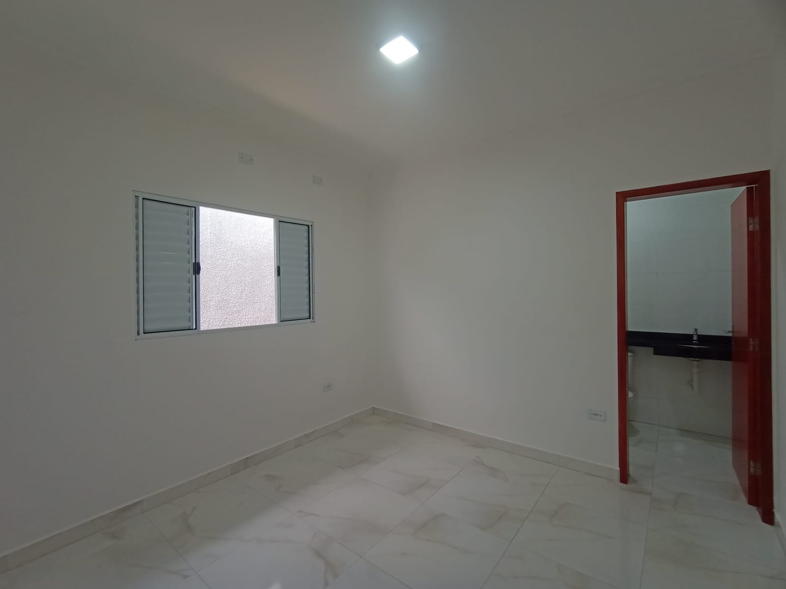 Casa à venda com 3 quartos, 225m² - Foto 10